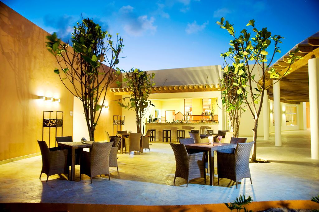 Secrets Royal Beach Punta Cana (Adults Only) Exterior photo